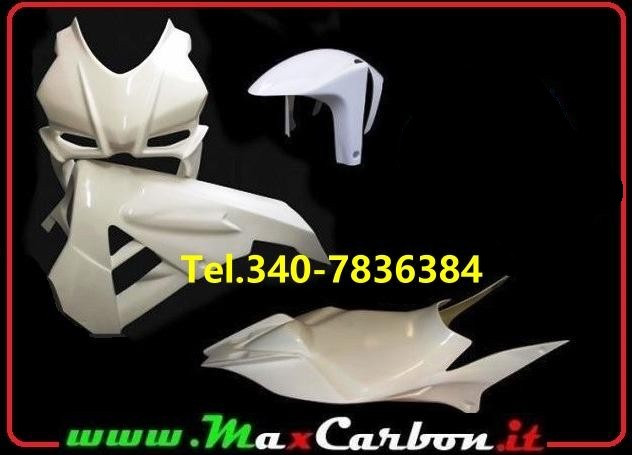Aprilia RSV4 , RF , 1100 dal 2015 al 2020 In Vetroresina Tessuto : Carena Carenatura + Codone + Parafango Ant. Omaggio